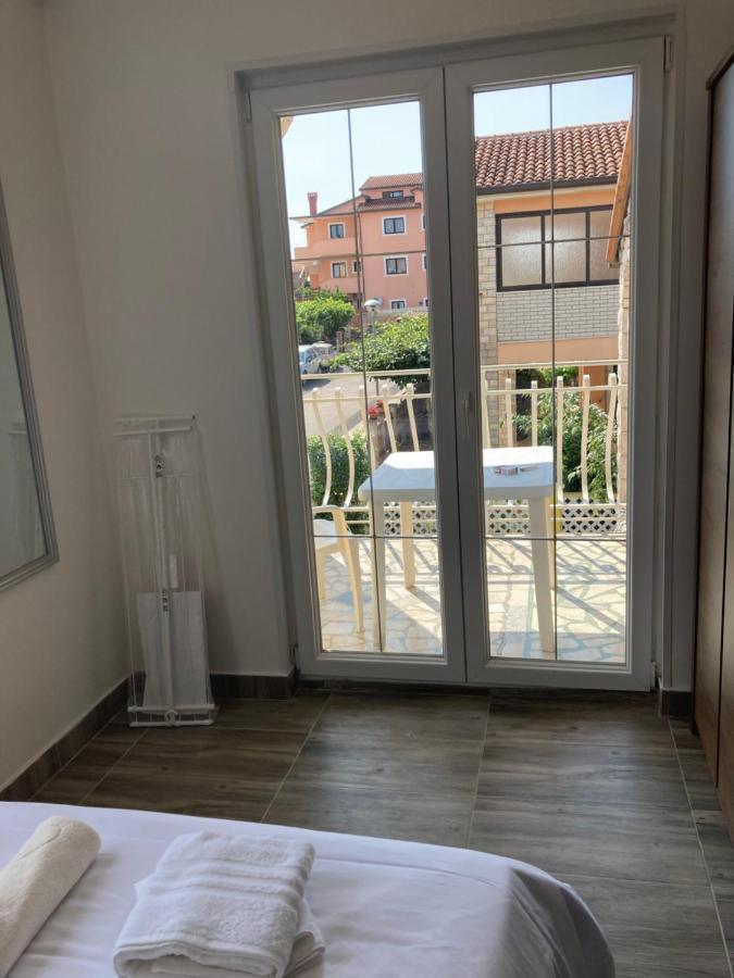 Apartments Kekec Umag Buitenkant foto