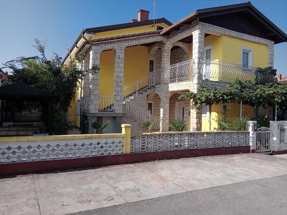 Apartments Kekec Umag Buitenkant foto